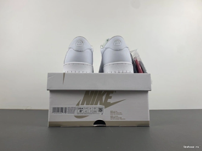 DM7866-292 1 JORDAN LOW TRAVIS SP SCOTT RETRO OG 0512